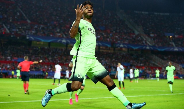  蓝月军团展锋芒，曼城客场轻取三分