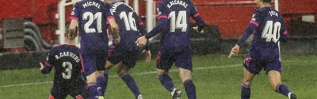  克莱蒙门将连续扑点，球队惊险守平强敌  