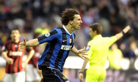  利物浦旧将传射建功，莱斯特城爆冷终结红军不败  