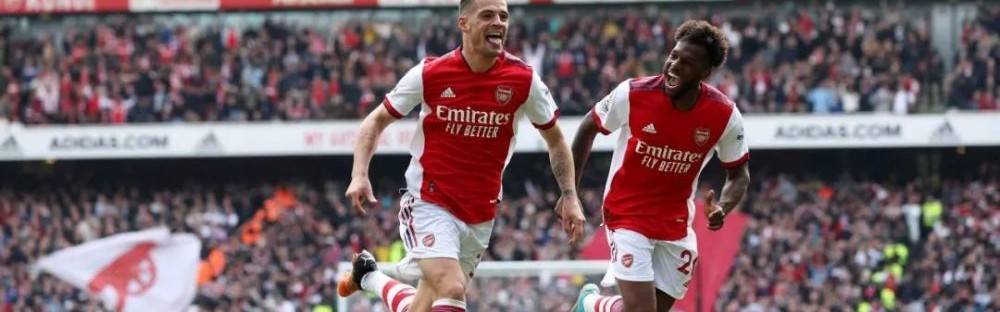  热刺防线送礼不断，利兹联逆转取胜终结五轮不胜  